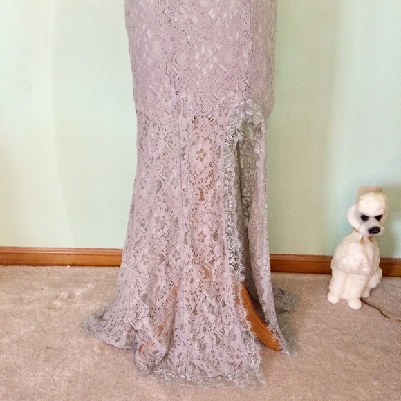 Lulu’s Lace Maxi Dress - Picture 6 of 8